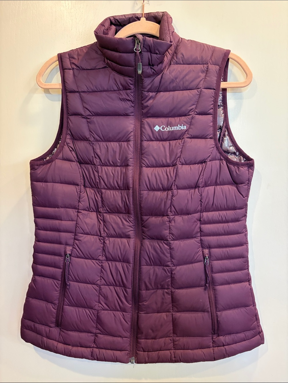 Columbia Women's Quilted Vest - Plum Berry